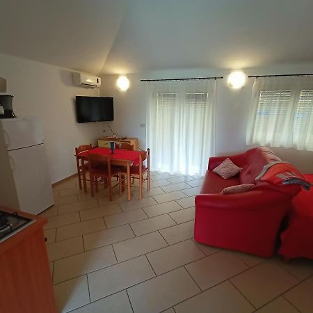 Apartment Studio Ta-Ti Умаг Екстериор снимка